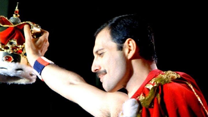 Freddie Mercury, conmemoramos los 30 años de su fallecimiento