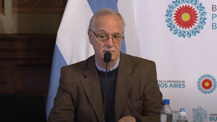 Gollan: "Los antivacunas y la oposición son más peligrosos que el mismo virus"