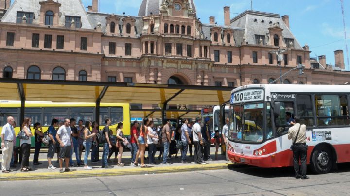 Ciudad: a partir de este martes, el transporte público aumenta el aforo