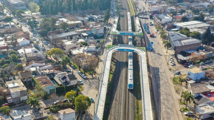 El Gobierno negocia la compra de trenes rusos y chinos