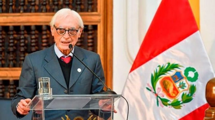 PERÚ: renunció el canciller de Pedro Castillo