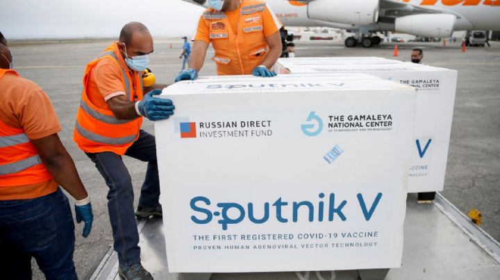 Confirmaron que las demoras en la colocación de Sputnik V se resolverán en agosto