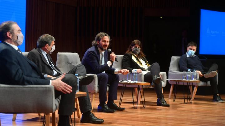 Cafiero: "La ciencia es para el crecimiento y la tecnología para la igualdad de oportunidades"