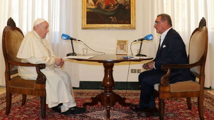 Papa Francisco: "Ni se me pasó por la cabeza renunciar"