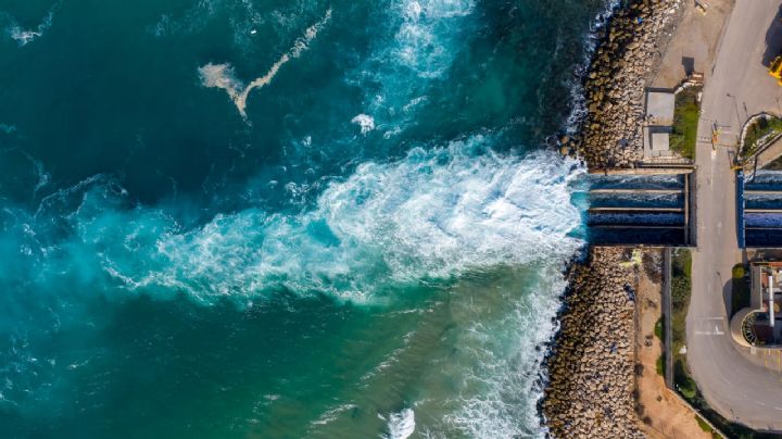 Científicos del CONICET crean un equipamiento de desalinización del agua de mar para consumo humano