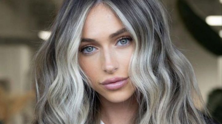 Silver Balayage: las mechas ideales para quienes tienen un cabello largo con canas