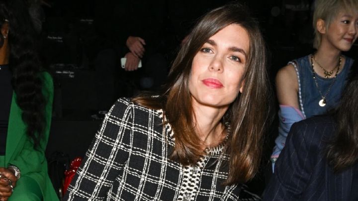 Carlota Casiraghi fue parte de los looks mas elegantes de la Semana de la Moda en Paris