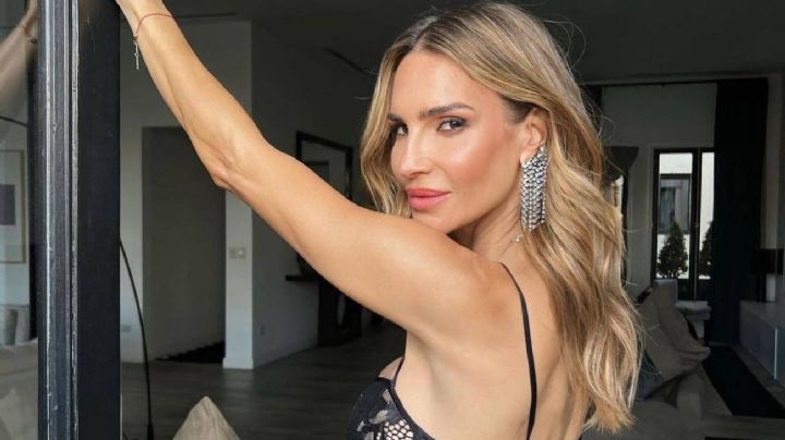 María Vázquez deslumbró con un vestido transparente