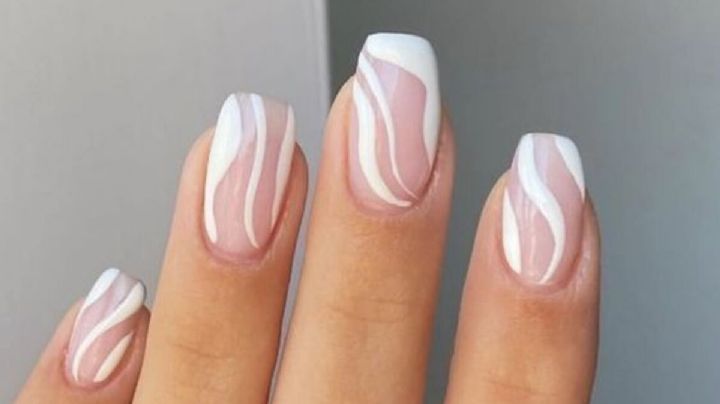 Claudia Albertario estrenó un diseño de uñas que asoma como tendencia este verano