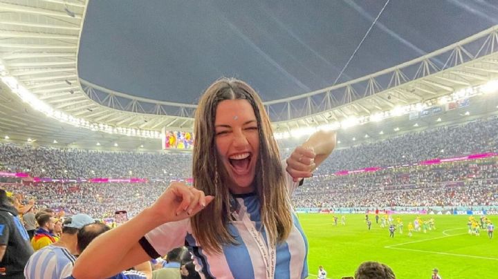 Sofía Jujuy mostró el banderazo argentino en Qatar en la previa de Argentina vs Países Bajos