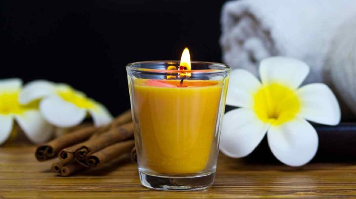 Enterate cómo preparar tus propias velas aromáticas