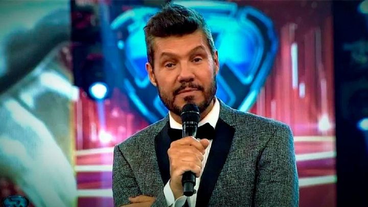 Marcelo Tinelli feliz pero en el horno