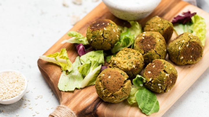 Receta culinaria: Croquetas de garbanzos y lentejas ricas en hierro, fibra y proteínas