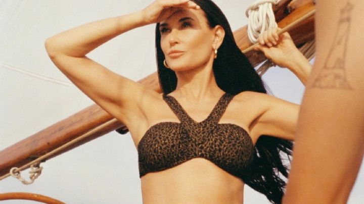 Demi Moore presentó su colección de trajes de baño vintage  y se robó todas las miradas