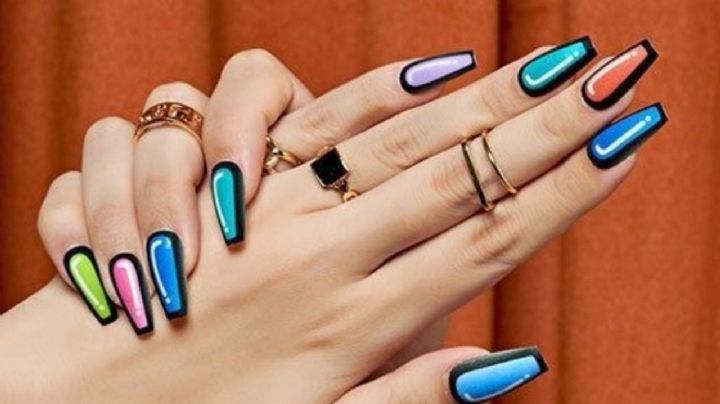 Cómic nails: 5 diseños de uñas para armar un look de impacto