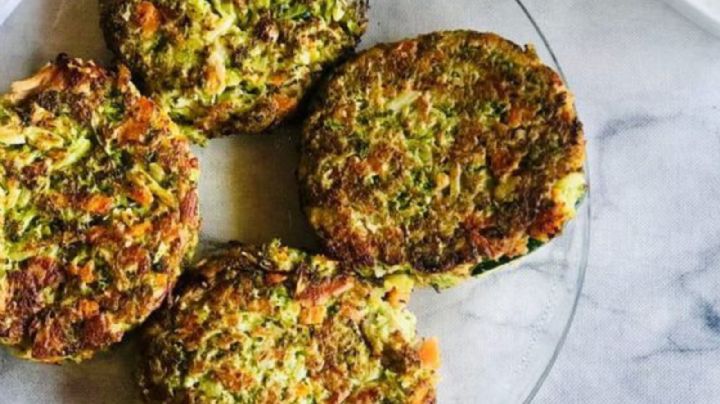 Hamburguesas de brócoli y queso, una receta fácil, liviana  y súper deliciosa