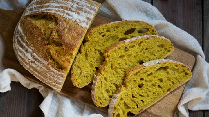 Pan proteico de harina de garbanzo y zanahoria, una receta de Ingrid Grudke que te a va encantar