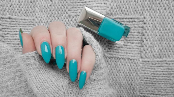 Turquoise nails, 10 diseños de uñas que triunfan en la primavera europea