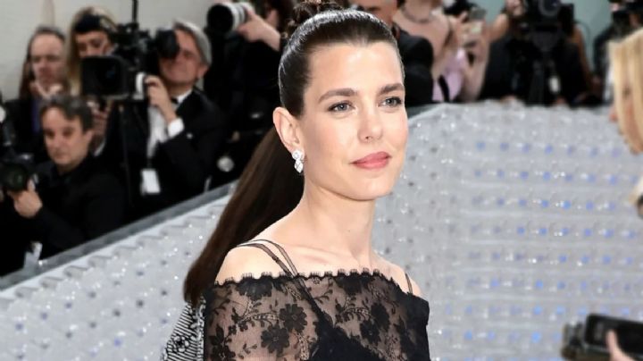 Con un vestido fiel a su estilo, Carlota Casiraghi dijo presente en la noche de los Met Gala 2023