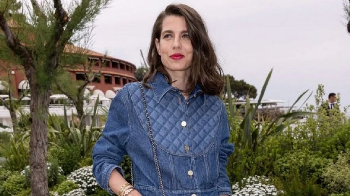 Denim y playera temática, el look trendy de Carlota Casiraghi para el Gran Premio de F1 de Mónaco