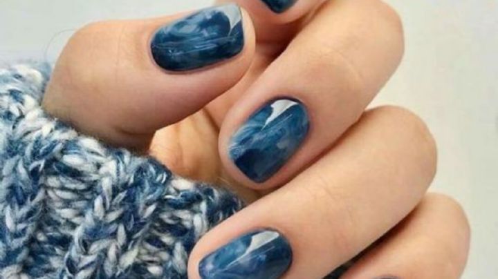 Nail art en casa: con este truco puedes hacer un sofisticado diseño de uñas marmolado