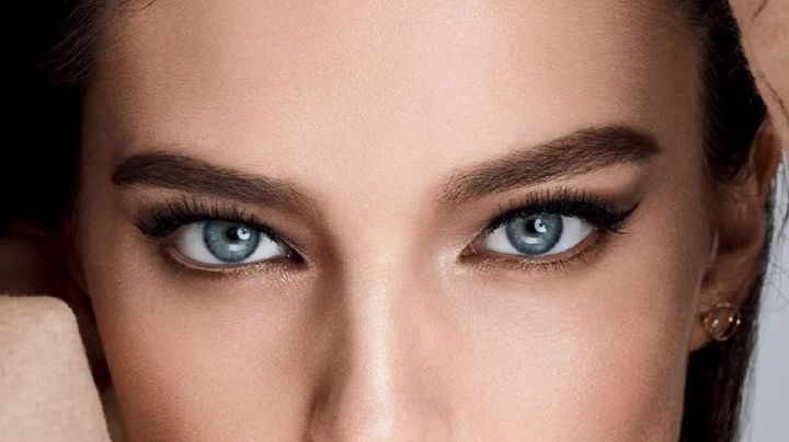 Rejuvenece tu mirada con este simple truco de maquillaje