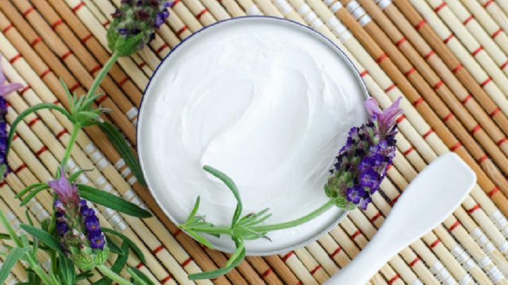 Haz tu propia crema de lavanda con 3 ingredientes