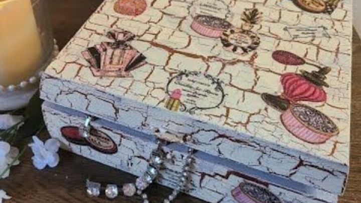 Aprende a hacer craquelado y decoupage sobre madera con esta idea de decoración