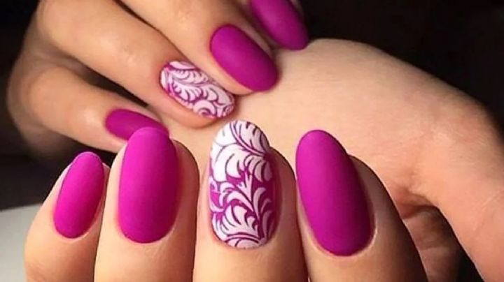 Nail art: 5 diseños de uñas en tono viva magenta para inspirarte en tu próxima manicura