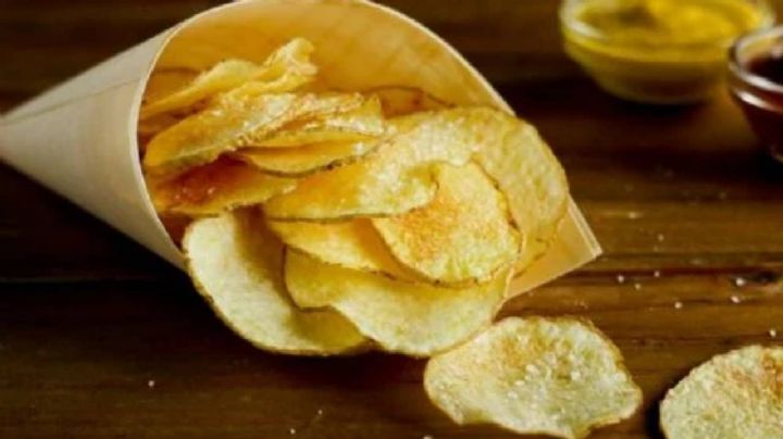 Papas fritas de ajo y queso estilo Pringles, la receta para que te queden perfectas