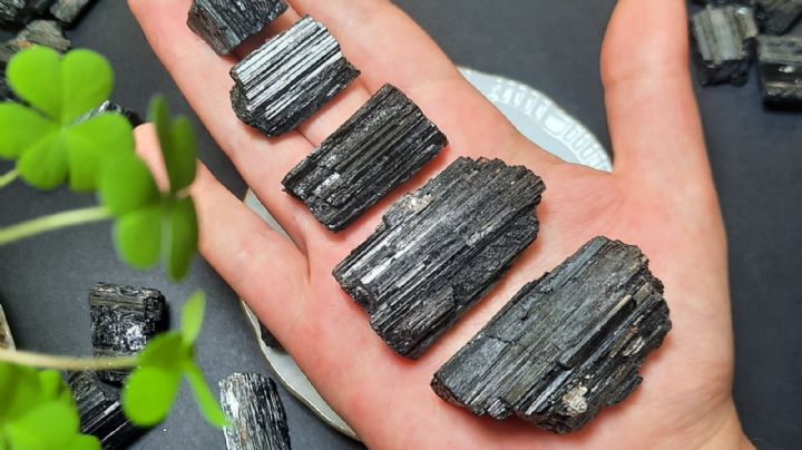 Turmalina negra, una piedra semi preciosa que puede defender tu campo enérgico