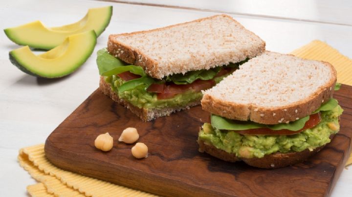 Sándwich de garbanzo y palta, la receta fácil de Ingrid Grudke para un almuerzo proteico