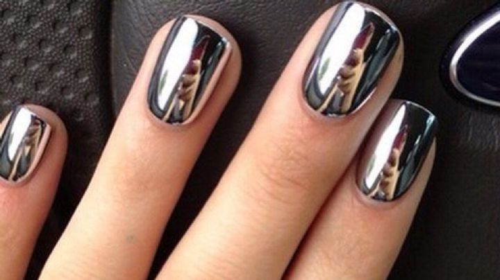 Mirror Nails: el diseño de uñas que dará a tus manos un look brillante y llamativo