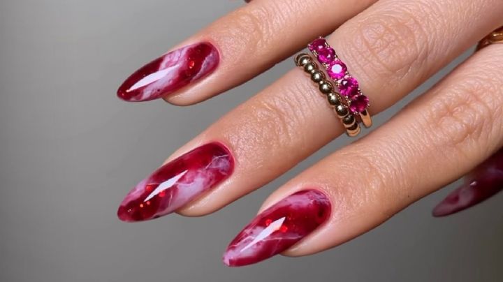 Marble Nails: La tendencia de uñas más colorida para tu manicura de verano