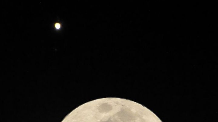 Beso cósmico: cuando se podrá ver el encuentro de la Luna con Júpiter