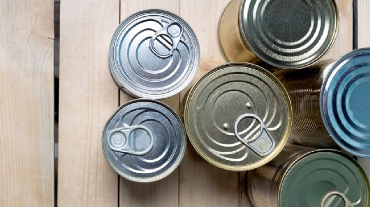 Transforma tus latas de atún en una obra de arte para tu hogar con esta idea de reciclaje