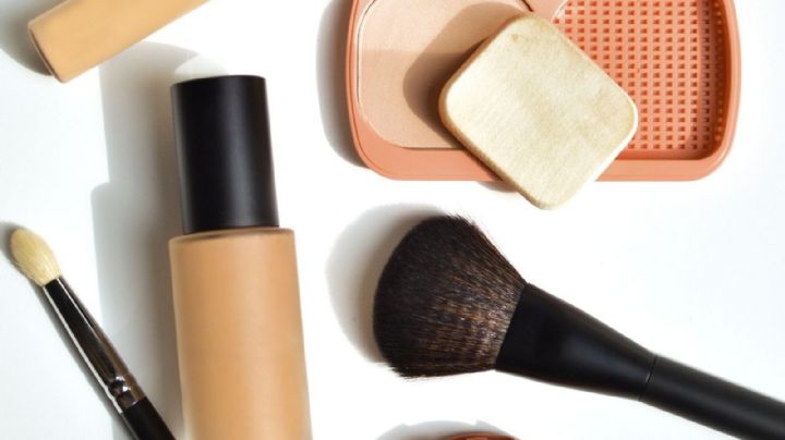 Cómo elegir la base de maquillaje más apropiada para tu tipo de piel