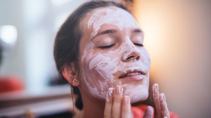 Rejuvenece tu piel con una mascarilla de colágeno casera