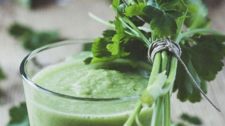 Jugo de limón y perejil: una receta saludable para la pérdida de peso