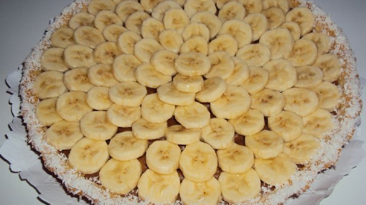 Receta: Prepara una deliciosa torta banana split en 20 minutos