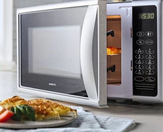Alerta: alimentos prohibidos de cocinar en microondas