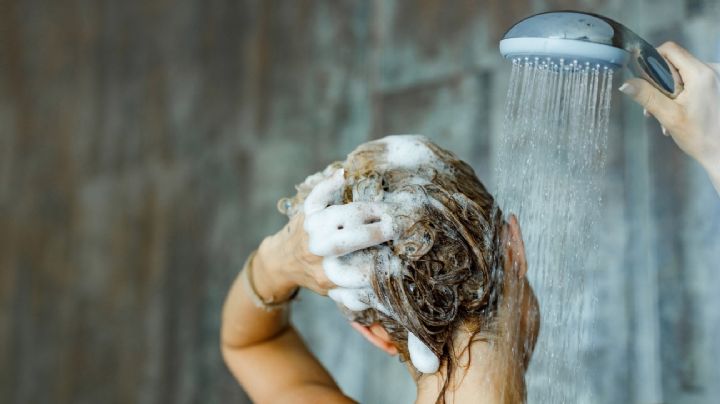 Tapping: La técnica de lavado de pelo que revoluciona tu rutina de belleza