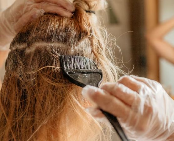 Transforma tu cabello con tintes naturales que ya tienes en casa
