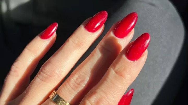 El poder de las uñas rojas: confianza y atracción en tus manos
