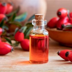 Rosa mosqueta: el elixir natural para una piel radiante y juvenil