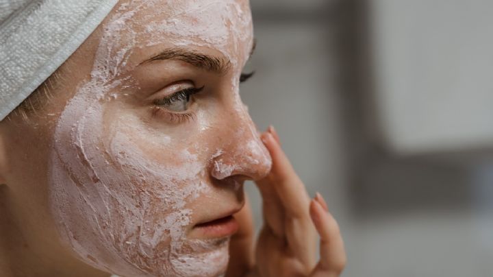 Despídete de los puntos negros y espinillas con esta increíble mascarilla casera