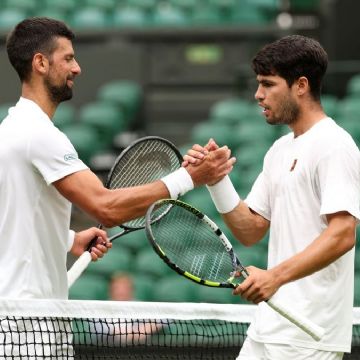 Novak Djokovic a Carlos Alcaraz: “llevas dos años sin respetarme”