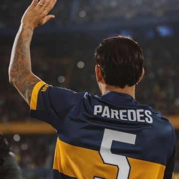 Hoy Juega Boca con Paredes: Un Mosaico de Expectativas e Ilusiones