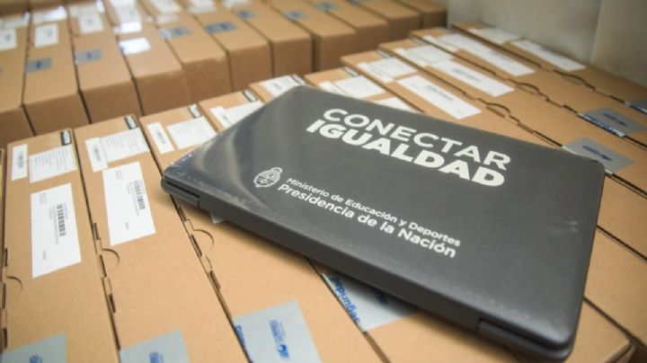 Educación entregó notebooks de Conectar Igualdad en Pilar y Malvinas Argentinas