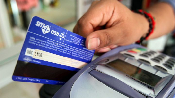 Si comprás con tarjeta de débito, ANSES te devuelve hasta $2400